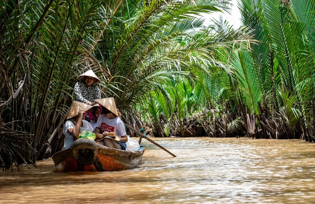 giro sul delta del mekong